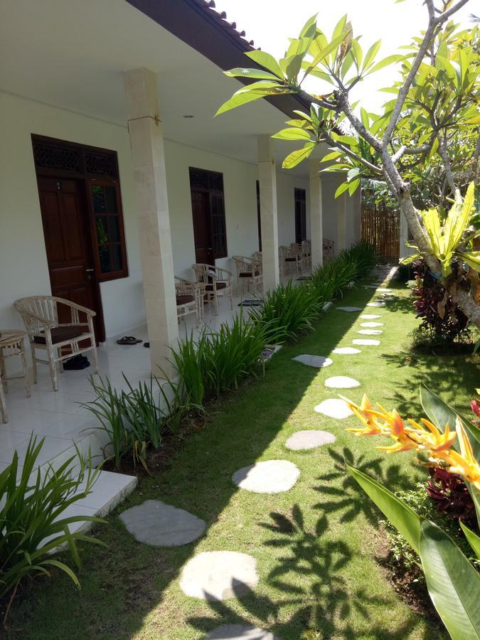 Andy Guesthouse Canggu Buitenkant foto